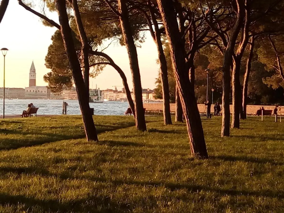 Biennale Bed & Breakfast Venice