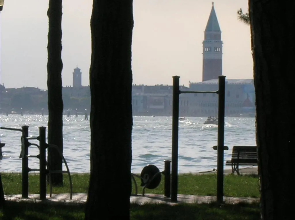 Biennale Bed & Breakfast Venice 0*,  Italy