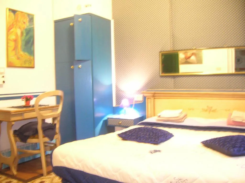 Biennale Bed & Breakfast Venice 0*,