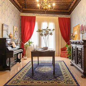 Charming Palace Santa Fosca Maison d'hôtes