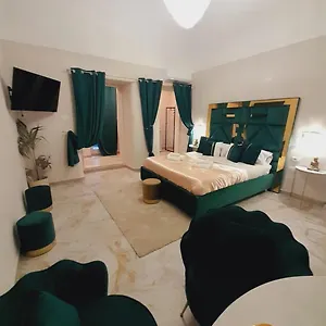 https://fuoco-delletna-catania.sicilyhotelsitaly.net